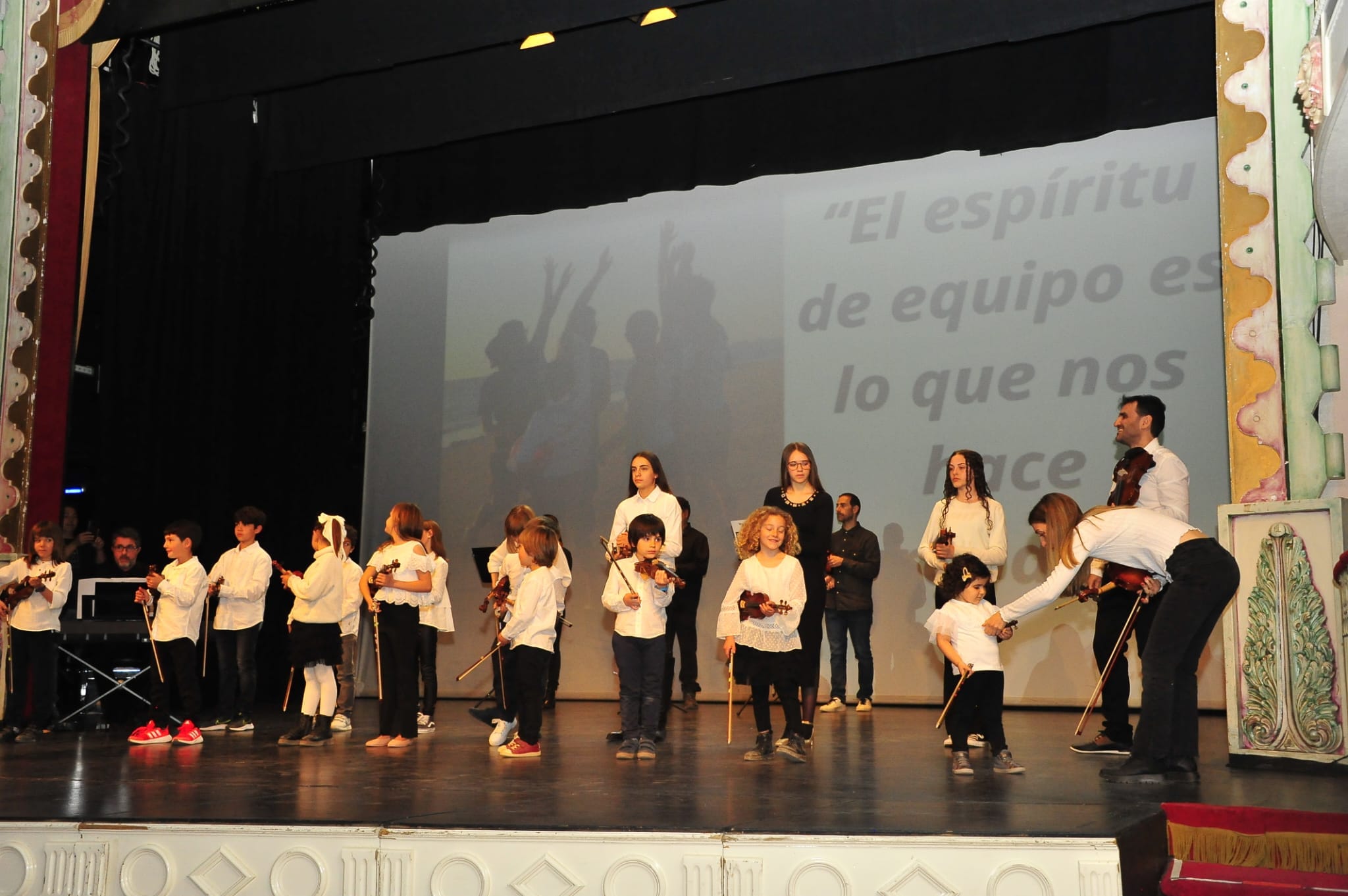 9ºGALA BENÉFICA POR LA DIVERSIDAD