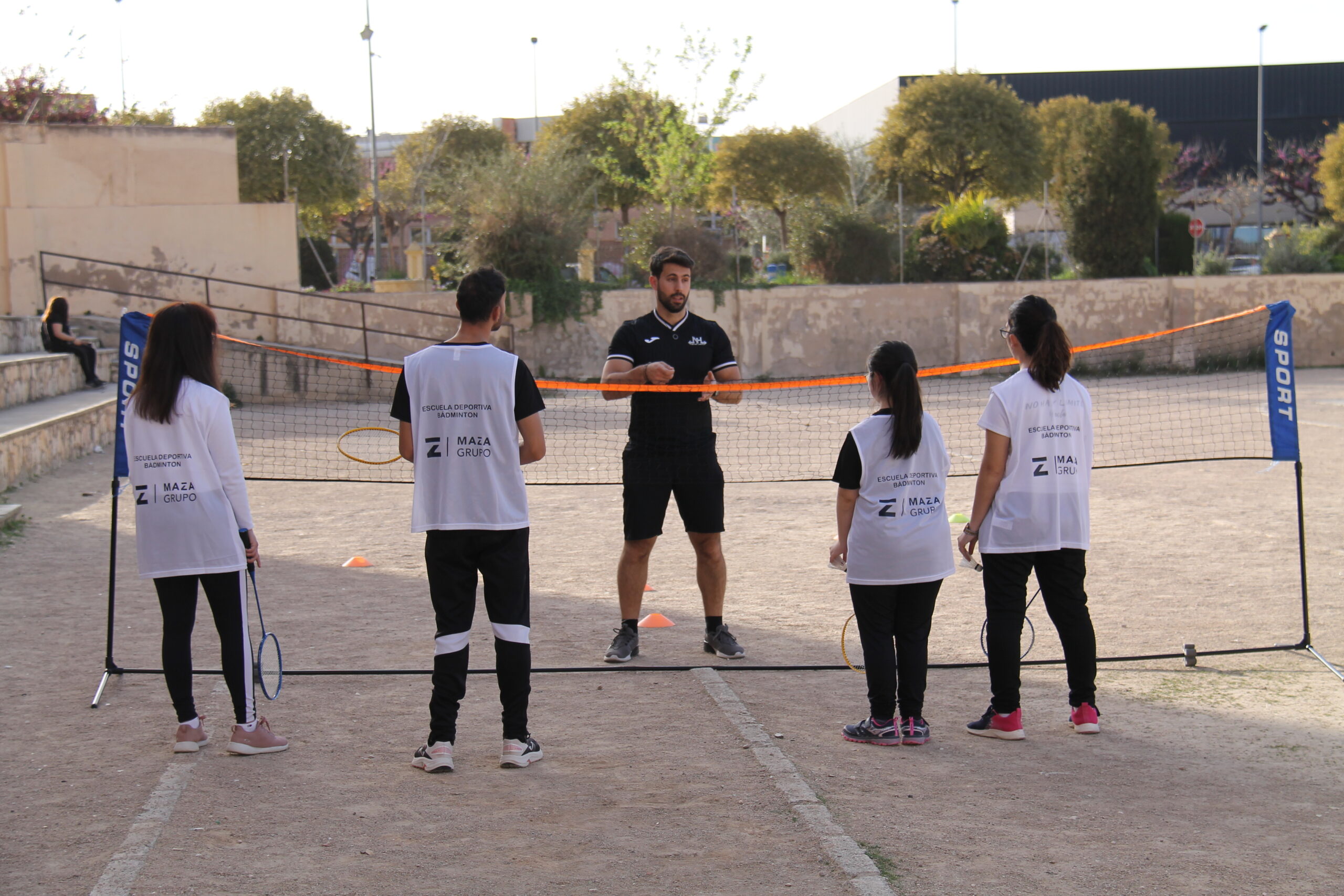 BÁDMINTON!! NUEVA ESCUELA DEPORTIVA